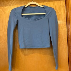 Abercrombie Double-Layered Seamless Fabric Sweetheart Top